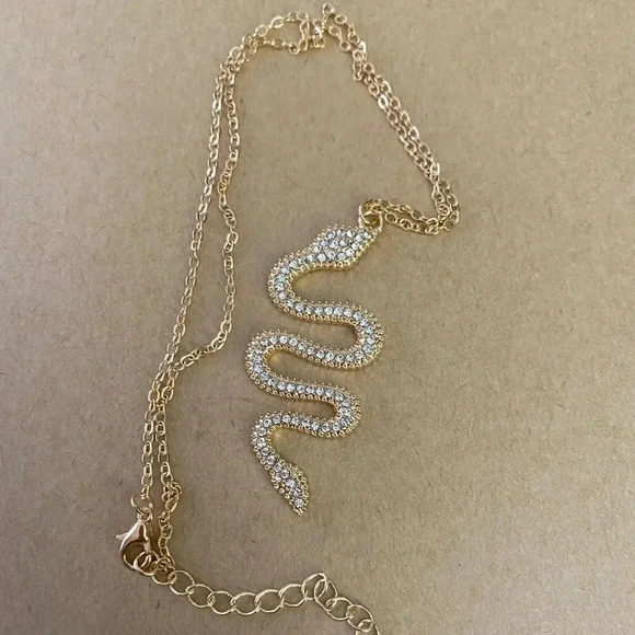 🆕Necklace & Earrings Fashion Set Righstones Snake Pendant🆕 - Picture 5 of 10